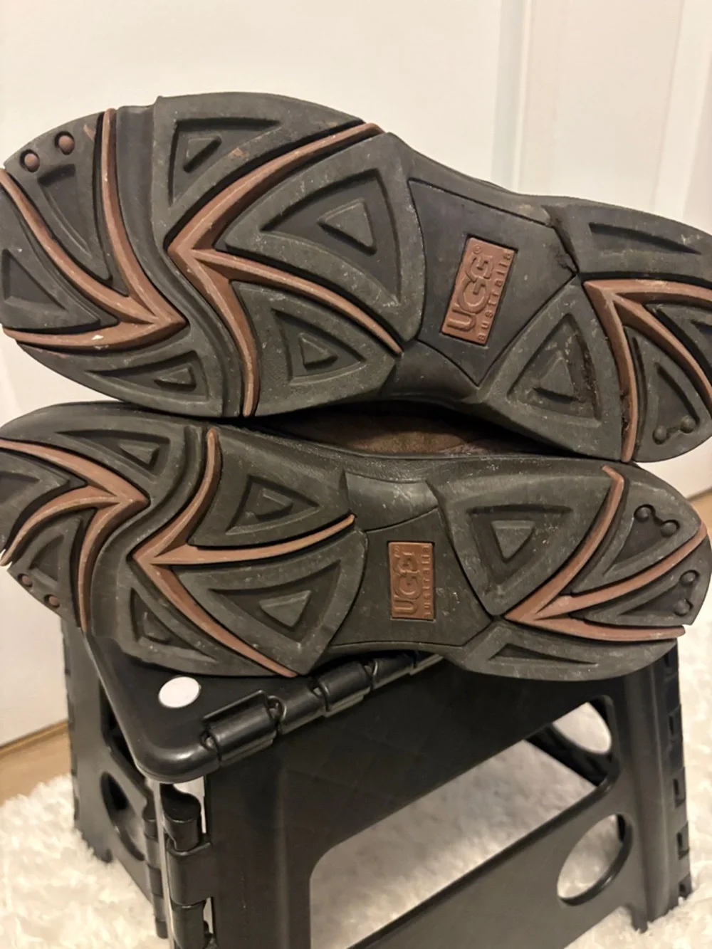 UGG Tall Brown Suede Boots - Picture 4 of 5